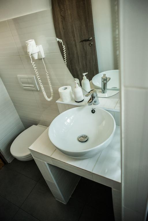 Executive Apartments 2 Craiova Ngoại thất bức ảnh